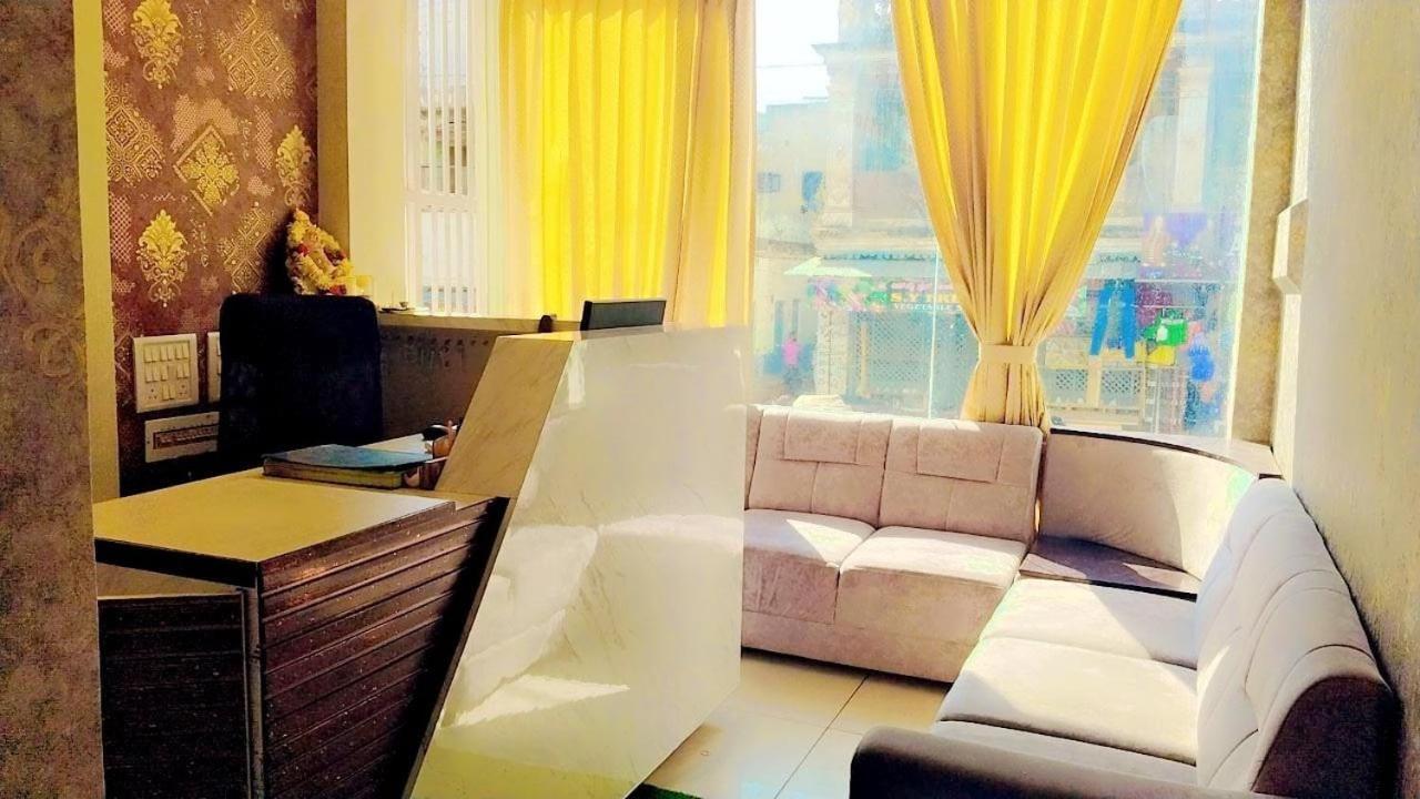 Seema Palace Inn 1 Km From Railwaystaion Mysore Exterior photo