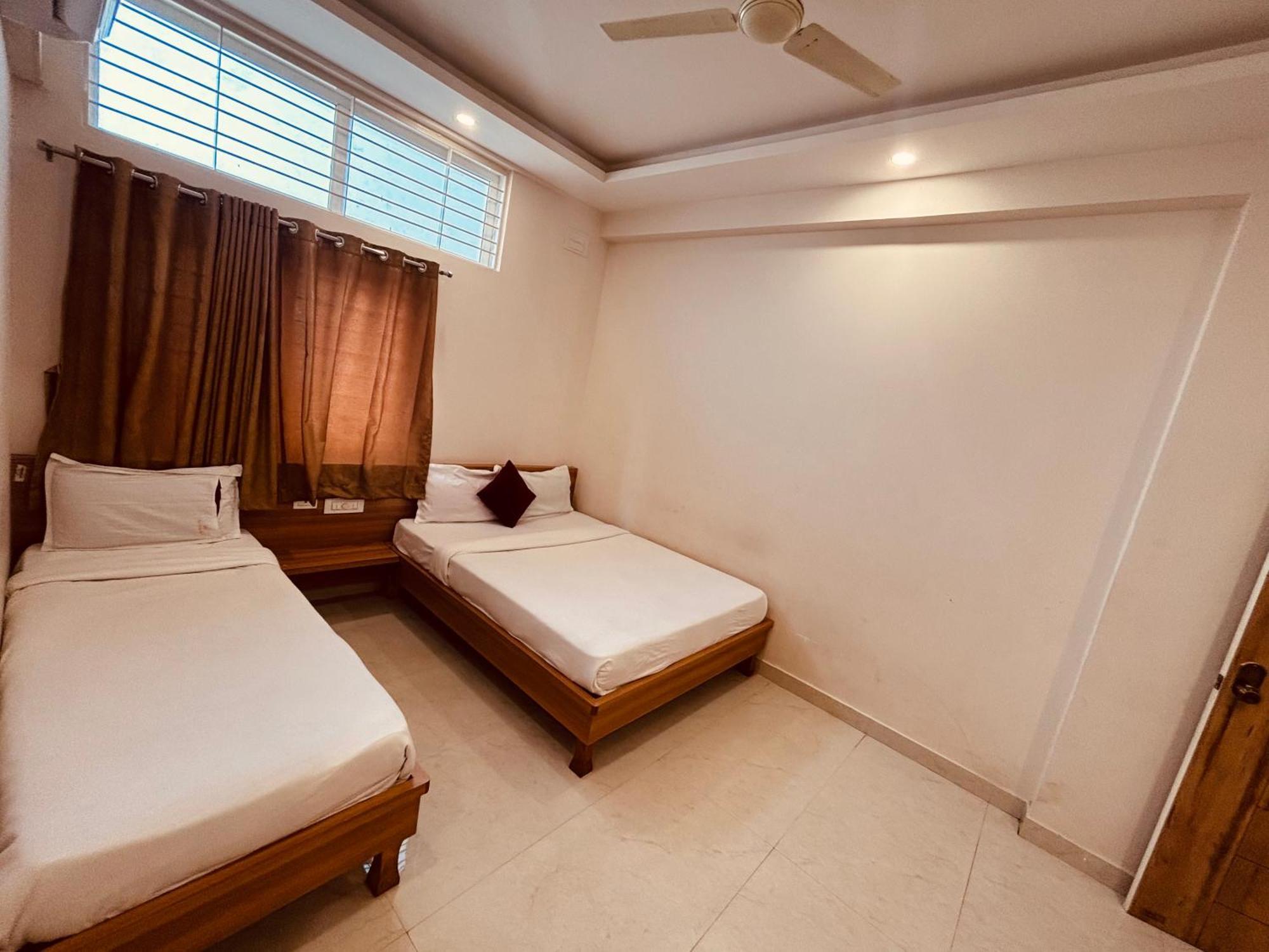 Seema Palace Inn 1 Km From Railwaystaion Mysore Exterior photo